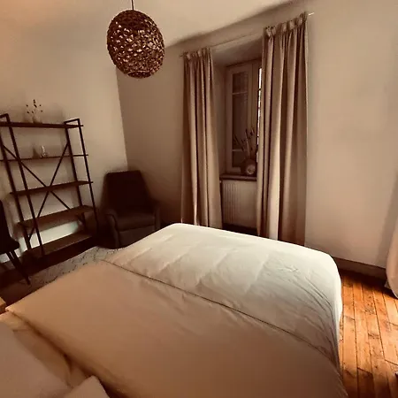 Anastasia * Villefranche-de-Rouergue